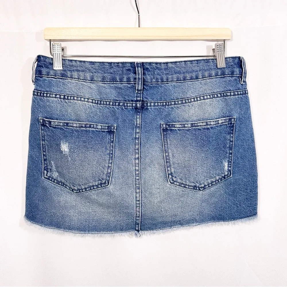 Free People Out Of Ordinary Denim Mini Skirt in Vintage Blue - Picture 6 of 11